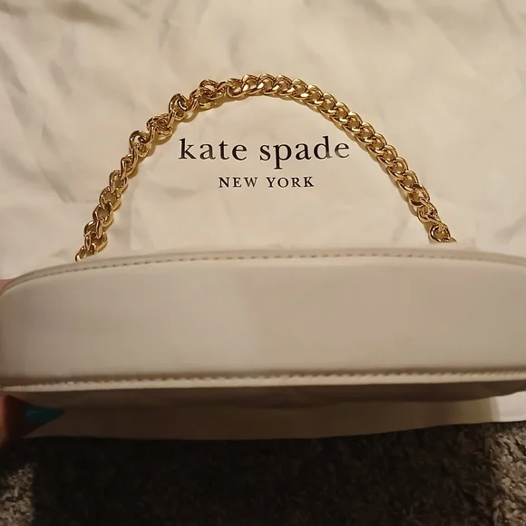Kate Spade Carey Zip Top Crossbody Quilted Leather Crescent Bag Cream Gold Chain - Picture 5 of 10